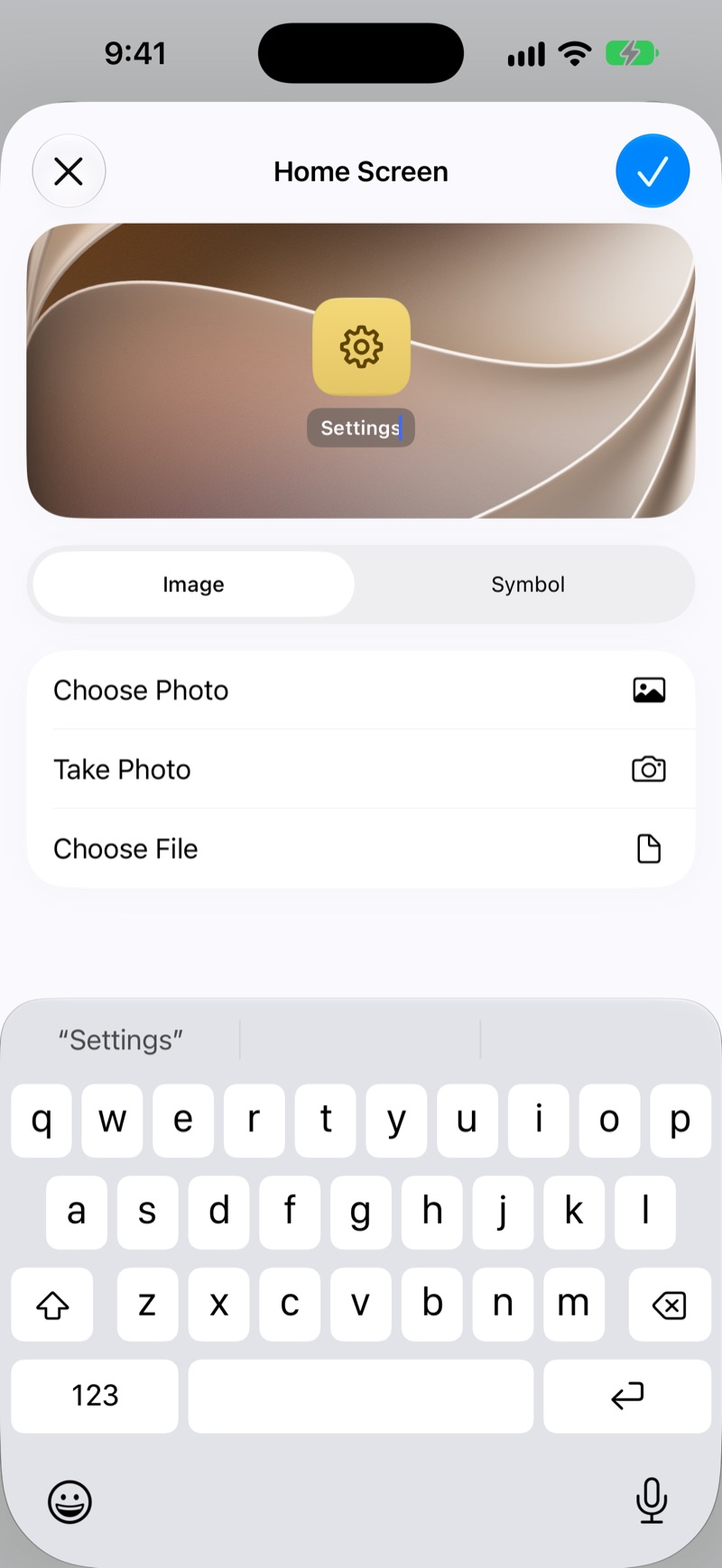 The Home Screen sheet showing a Wattle Gold settings icon named Settings, with the blue ✓ at the top